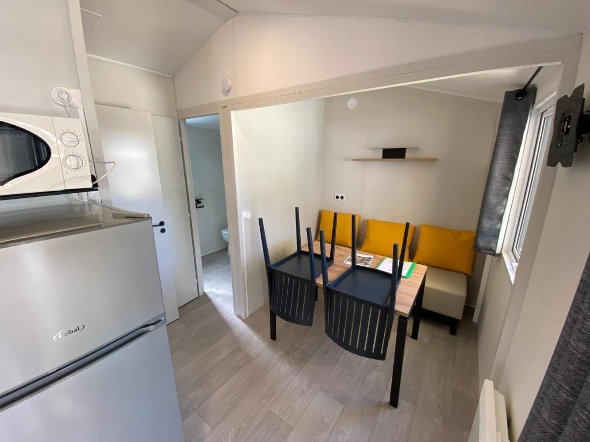 Camping Le Repos Saint-Palais-sur-Mer Esterno foto